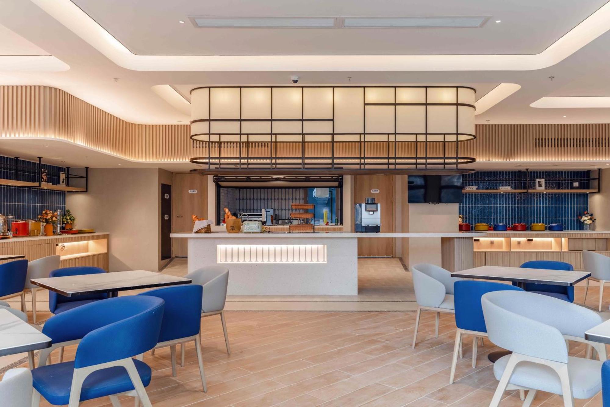 Hotel Express Hongqiao Necc By Ihg Shanghai
