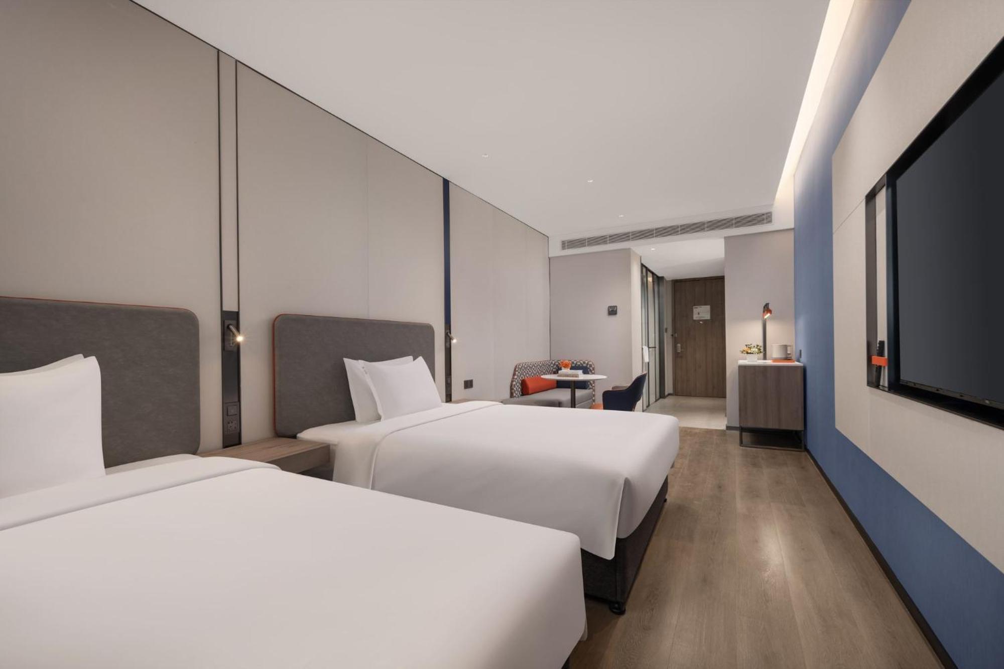 Express Hongqiao Necc By Ihg Hotel